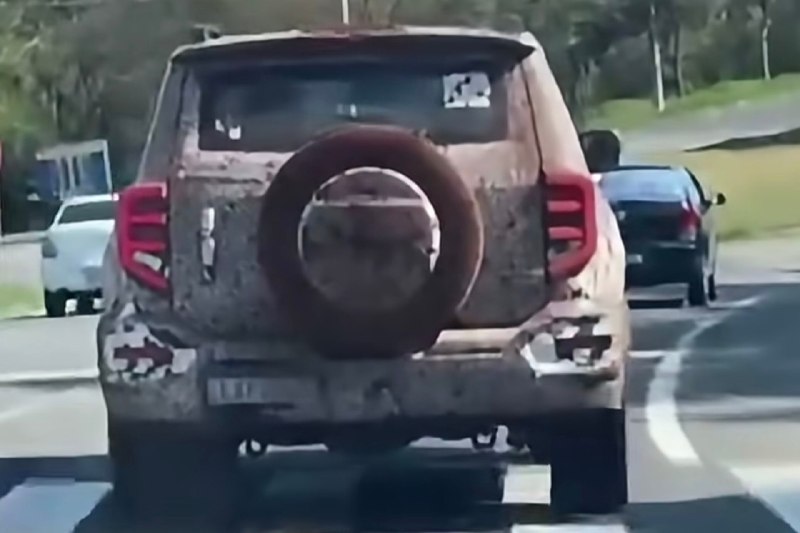 🚗🗞️ Внимание, автолюбители! Сегодня вечером в Лимеира (SP) появился фактически