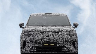 Xiaomi готовит гибридный внедорожник N90 с дальностью хода более 1500 кмАвтомобиль станет первенцем нового суббренда Sky Nomad. Высокий пробег будет достигаться с помощью аккумулятора на 70 кВт*ч и 1,5-литрового ДВС.Других подробностей об автомобиле нет, х