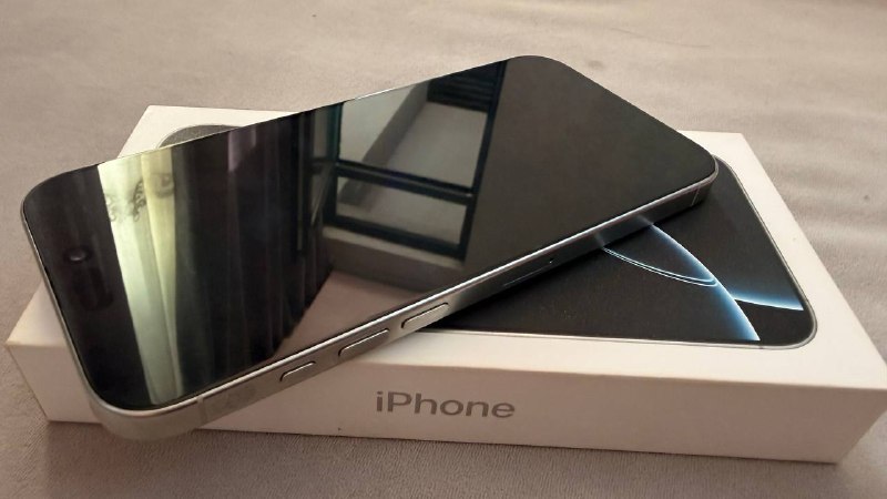 iPhone 16 Pro Max 256GB идеальное состояние