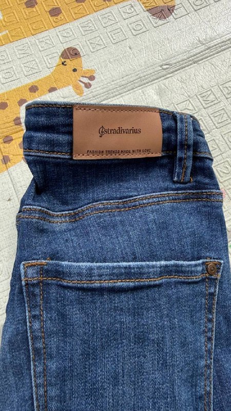 Джинсы Stradivarius размер M