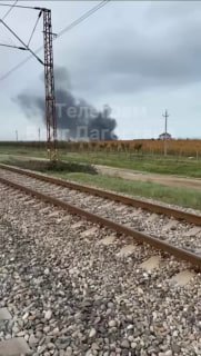 В Дагестане разбился вертолёт с туристами — по предварительным данным, четыре человека погибли, пишет ТАСС со ссылкой на Минздрав республики.По информации Shot, вертолёт КА‑226 упал в районе посёлка Ачи-Су в Карабудахкентском районе. На борту находились се