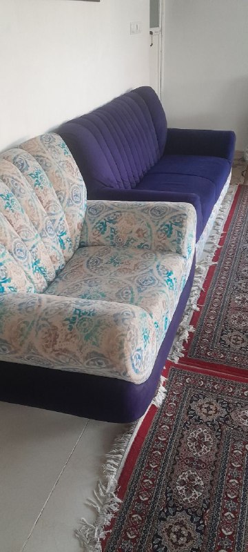 🧿دیوار بزرگ آستانه ، شازند ، مهاجران و حومه( اراک)🧿: یک دست مبل ۷ نفره سالم. فوم مرغوب. رویه کوبی مجدد. در شهر استانه به قیمت ۸ میلیون تومان.شماره تماس: ۰۹۱۸۳۶۱۹۰۶۶یک دست مب
