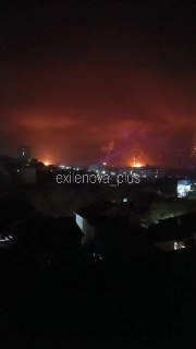 Мэр Новороссийска Андрей Кравченко:«Продолжается отражение атаки БПЛА. Обломки беспилотника попали в многоквартирный дом в Южном внутригородском районе. Информация по пострадавшим уточняется. <...> Также поступает информация о возгораниях в Восточном