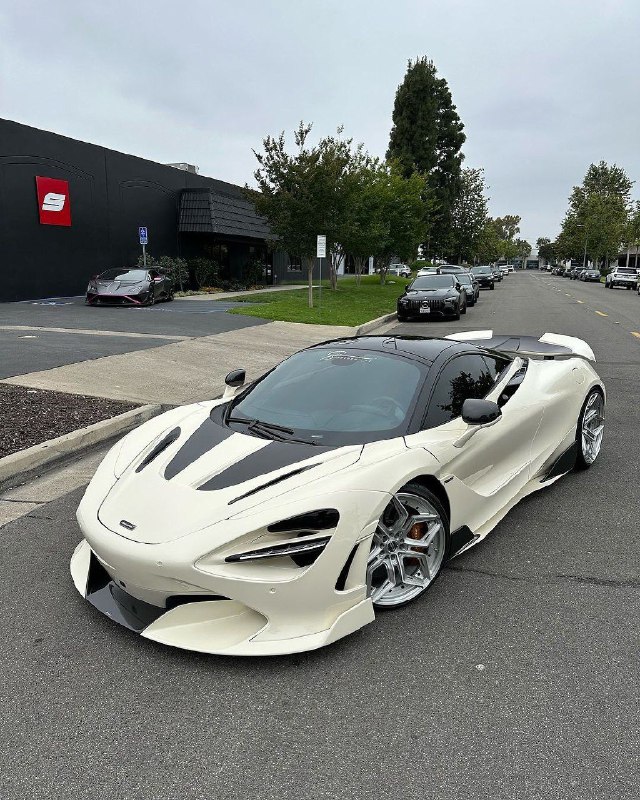 1000-сильный McLaren 720s 7