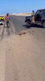 היום, צבא תימן התמקד במסלול הנחיתה של שדה התעופה עדן לאחר שהזהיר את שכירי החרב פעמיים. מטרת התקיפה על מסלול…