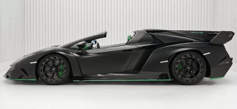 На Авито продают Lamborghini за 1 миллиард 10 миллионов рублей 2