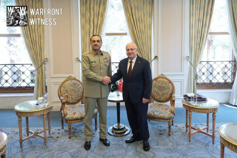 ️🇹🇷🇵🇰 שר ההגנה הטורקי, יאשר גולר, נפגש עם המרשל סייד אסים מוניר, מפקד צבא פקיסטן וכוחות ההגנה של פקיסטן…