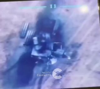 מערכת הגנה אווירית לטווח בינוני מתוצרת סין FK-2000 שהופעלה על ידי כוחות התמיכה המהירה של סודאן הושמדה. הציל…