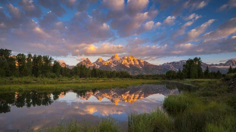 A grand viewSunrise at Grand Teton National Park, Wyoming (© Kurt Budliger/Tandem Stills + Motion)