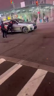 🇮🇪🇺🇸 Anti-Trump pro-Palestinian protesters burned an American flag in Ireland following Donald Trump’s visit.Follow main channel -> LiveLeak Follow private channel -> LiveLeak Private