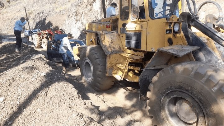 اخبار خراسان شمالی - خبرگزاری فارس: بازگشایی مسیر ۹ روستای شیروان پس از سیلاب🔹️ مدیرکل مدیریت بحران استانداری خراسان‌شمالی: مسیر ارتباطی ۹ روستای بخش قوشخان