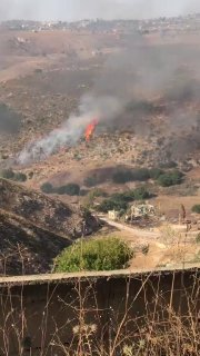 דחוף: הכיבוש מצית את ואדי סלוקי, דרומית ללבנון.