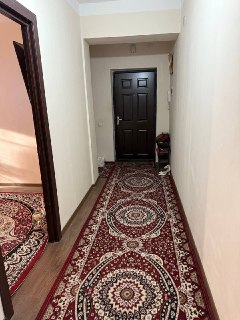 Уй сотилади срочна.