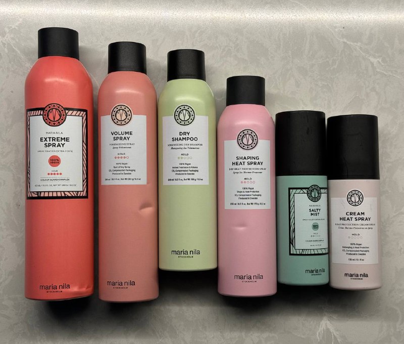Тестовый набор стайлинга Maria Nila / ШвецияОбщие выводы:— термозащитные свойства и увлажняющие компоненты почти в каждом продукте;— современные текстуры удобные в нанесении;— отлично подходят для ежедневного применения;— для тех, кто любит фруктовые и цветочные ароматы