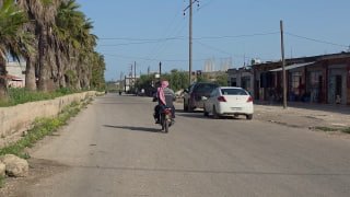 החזרת היציבות החשמלית תורמת לשיפור מצב המים ולהחייאת עבודתם של האנשים באזור הכפרי הדרומי של קוניטרה.