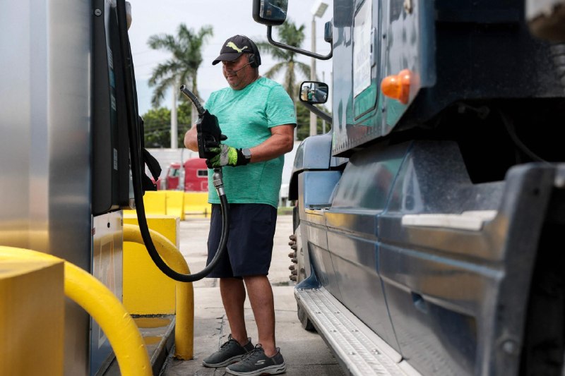 New: Diesel in the US today reached an all-time high of $6.49 per liter, shattering the previous record of $5.82 from June 2022.