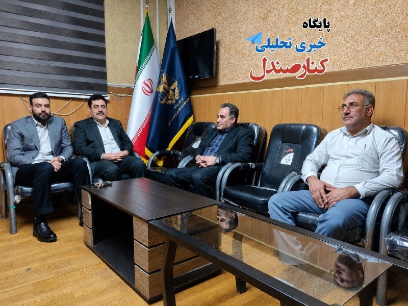 کانال خبری کنارصندل: ⭕️هماندیشی برای آزادی زندانیان با مشارکت خیرین♦️ رئیس زندان و معاون دادستان جیرفت در نشستی مشترک، راهکارهای تسهیل آزادی