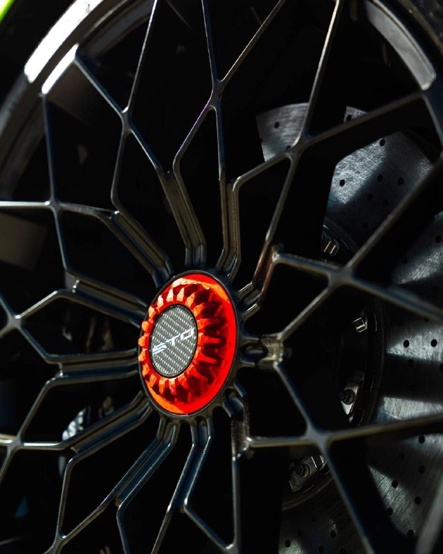 Lamborghini Huracán STO 10