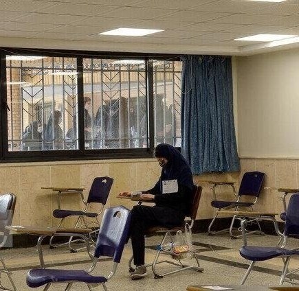 همای خبر گیلان🇮🇷: کاهش تعداد متقاضیان کنکور در سالهای اخیررئیس سازمان سنجش آموزش کشور در گفتوگو با ایسنا:🔹بررسی روند بلندمدت نشان میده