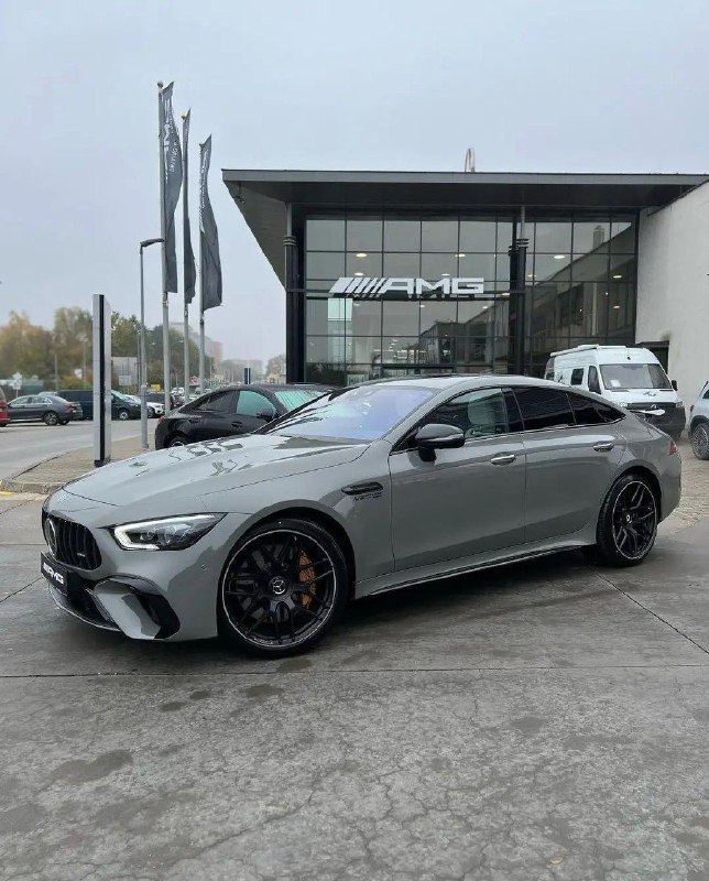 Mercedes Benz 2