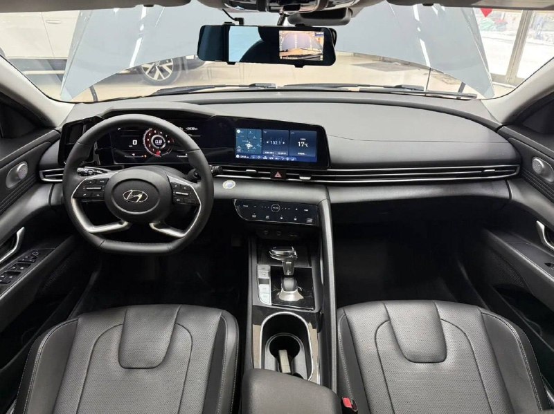 Hyundai Elantra 2022 фото 7