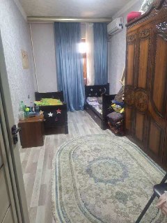 Chilonzor 24 da 4 xonali uyimni sotaman