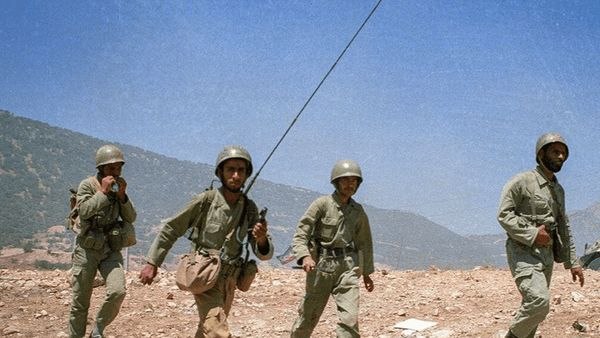 اخبار اصفهان: وقتی اصفهانیها معادله «فروغ جاویدان» را به هم زدند🔹عملیات مرصاد به شکست عملیات فروغ جاویدان و عقبنشینی و فروپاشی ستون