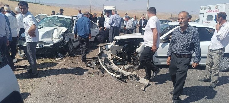 ولات نیوز ‌| WalatNews: برخورد پرشیا و سمند در محور ارومیه _ سرو ۵ مصدوم برجا گذاشتبه گزارش پایگاه اطلاع‌رسانی جمعیت هلال‌احمر آذربایجان‌غربی؛حم