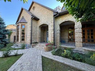 ‼️Метро Минор‼️ Продается Шикарный Углавой ДОМ в ЦЕНТРЕ/8 соток/ 500м²