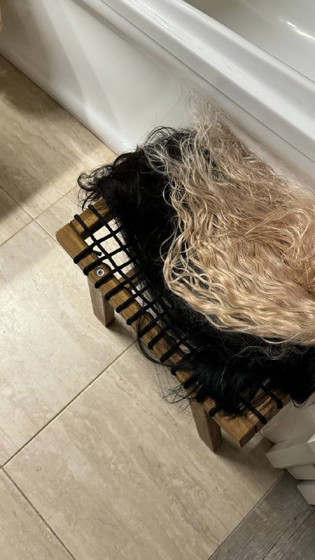 Еду в Москву с чемоданом париков на съемки. К слову, у меня отпуск, так что делаем выводы — эта съемка для меня очень важна. КСАТИ, это клип.P.S. надеюсь, можно будет приоткрыть закулисье своей работы 🌹без полноценных образов, конечноЕду в Москву с чемоданом париков на съемки. К слову, у меня отпуск, так что делаем выводы — эта съемка для меня очень важна. КСАТИ, это клип.P.S. надеюсь, можно будет приоткрыть закулисье своей работы 🌹без полноценных образов, конечно