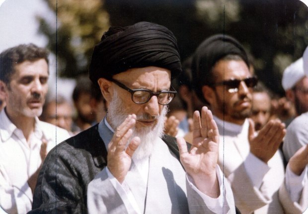 جماران: 🔰 روایتی از توصیه امام به دیدار با آیت‌الله طالقانی/نماز جمعه تهران چگونه شکل گرفت؟🔆 در جماران بخوانید:https://www.jamar
