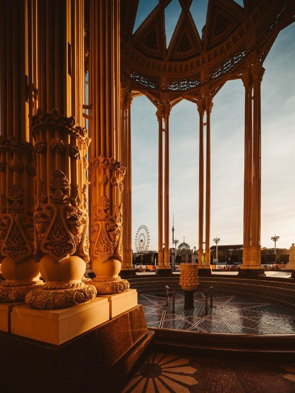 Image from a post by Молния. Москва
