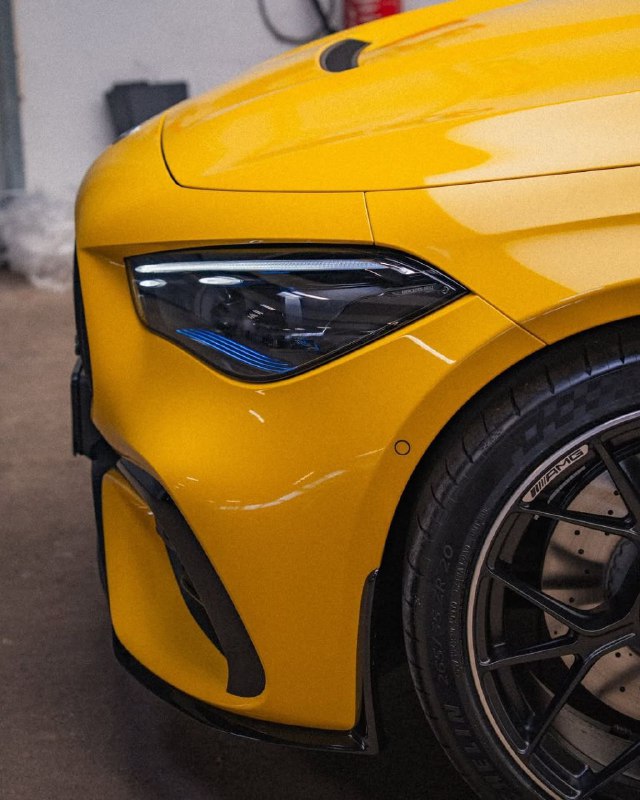 Mercedes Benz CLE 53 AMG 4MATIC+ 3.0-L 6-Cyl 445 HP 0-100 km/h 4.2 sec 8