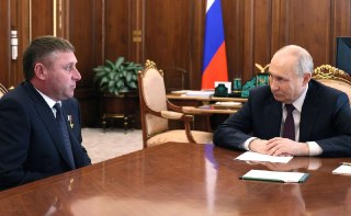 ⚡️Путин сменил глав Белгородской и Брянской областей. Их возглавили генерал с позывным «Спартанец» и бывший премьер ЛНРВладимир Путин сменил руководителей сразу двух приграничных регионов России. Врио губернатора Белгородской области назначен генерал-майор