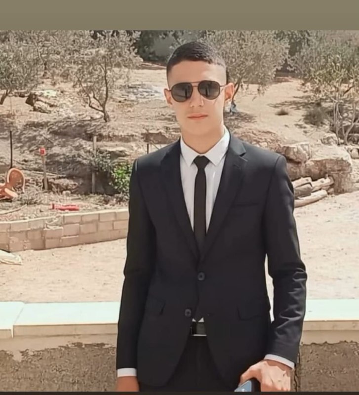 הכיבוש עוצר את הצעיר, מוחמד עימאד סעד דראגמה (בן 17), לאחר שפשט על בית משפחתו בטייסיר, טובאס.