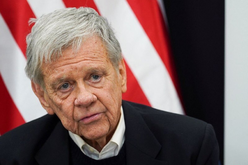 Introducing John Cole as Trump's hostage representative