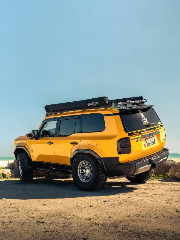 Toyota Land Cruiser на 17-дюймовых дисках Vossen HFX-2 4