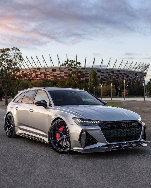 2023 Audi RS6 Avant (C8) Stage 4 2