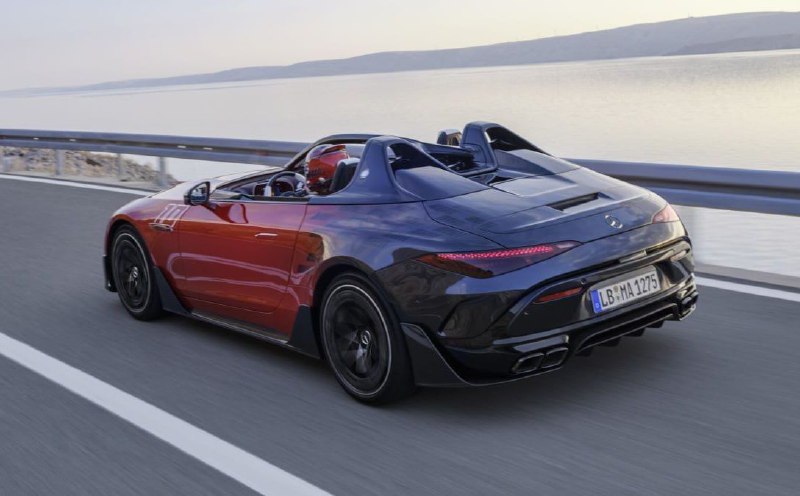 Раскрыты характеристики нового спидстера Mercedes-AMG PureSpeed 2