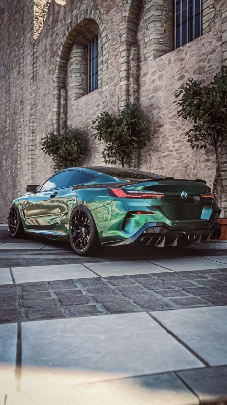 BMW m8