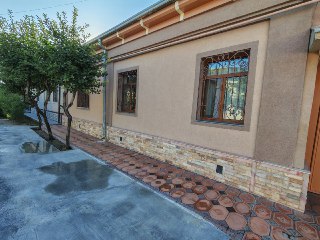 Courtyard for sale in a quiet, cozy place