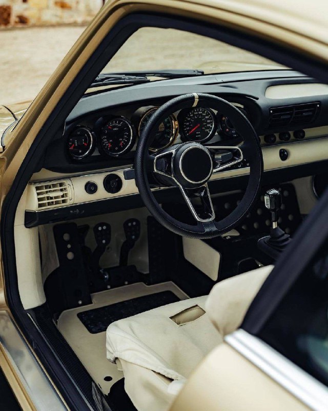 Singer Porsche 911 Type 964 8