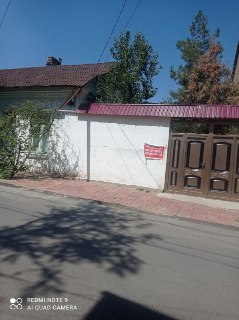 Own house near Parkent bazaar