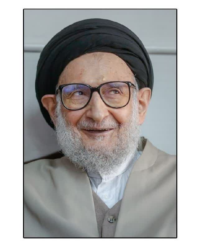 دعــادرمــانی: آیتاللّٰه ضیاءآبادی:اگر به گناه افتادیدیا حتی غرق در گناه بودیددست از نماز برنداریداین رشتهٔ باریک بین خودو خدا را پا