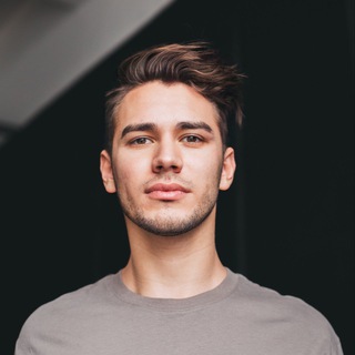 Telegram profile photo for Жизнь без офиса | Никита Семчурин