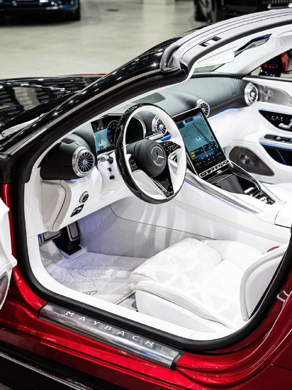 Mercedes-Maybach SL 680 Monogram Series 4MATIC+ 4.0-L V8 BITURBO 585 HP 4
