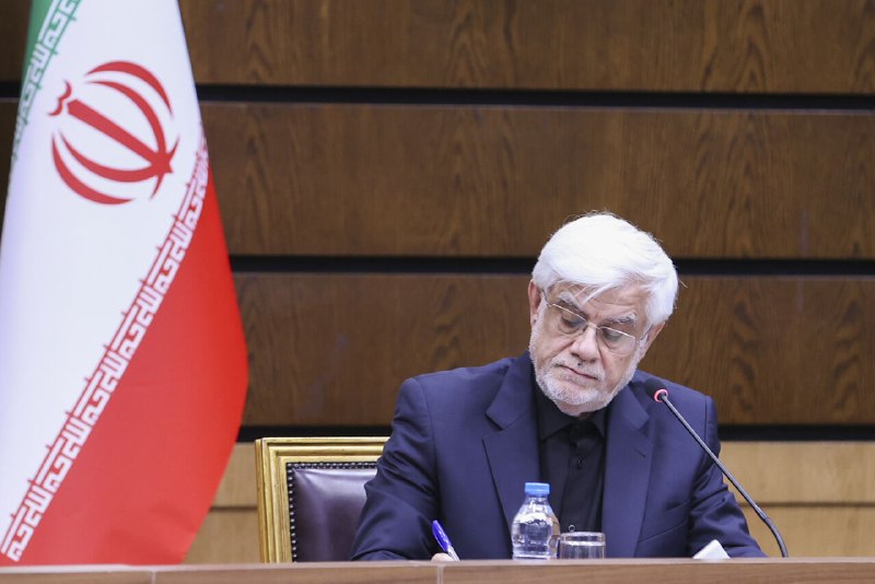 קריאה באיראן ללוויה המונית של חמינאי המנוח והבעת נאמנות ליורשו