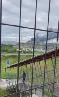Footage shows the moment a FP-1 drone struck the Wildberries warehouse in Khryastovo this morning.