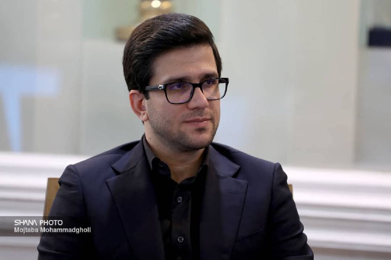 پالایش و پخش: معاون وزیر نفت: حل ناترازی سوخت تنها با افزایش تولید ممکن نیستمدیرعامل شرکت ملی پالایش و پخش فرآوردههای نفتی ایران گفت:
