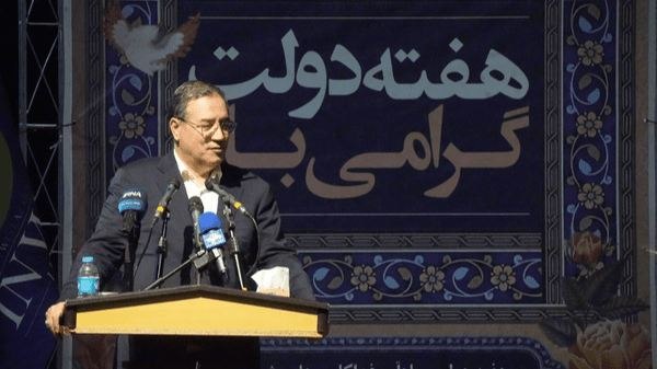اخبار آذربایجان غربی: ۵۲ درصد تجارت مرزی کشور از آذربایجان غربی انجام شد🔹️استاندار آذربایجان‌غربی: امسال ۵۲ درصد تجارت مرزی کشور در این استان 